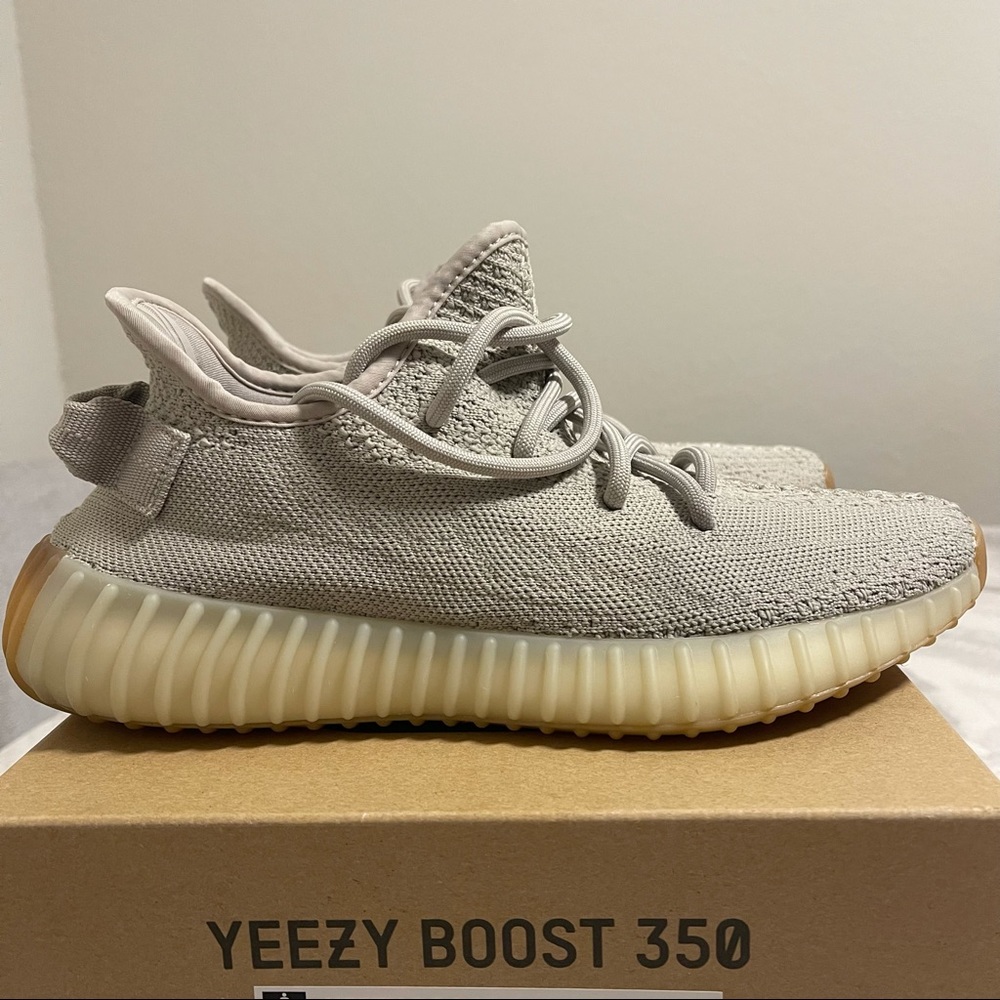 Authentic Yeezy boost 350 V2 ‘Sesame’